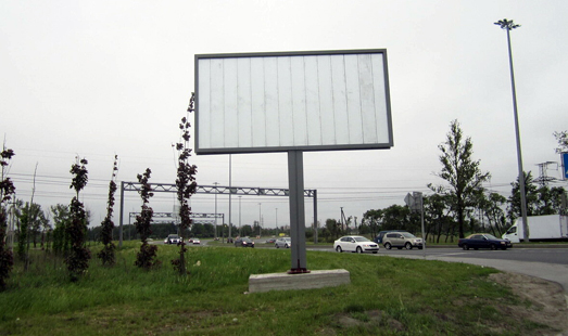 реклама на щите на Витебском пр-кте, повороте на Петербургское ш. (со стороны Пушкина), сторона Б