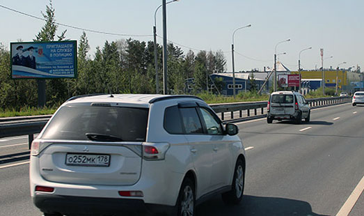 Билборд на шоссе Дорога жизни, 7 км 650 м, перед гипермаркетом «Лента», cторона Б - в СПб