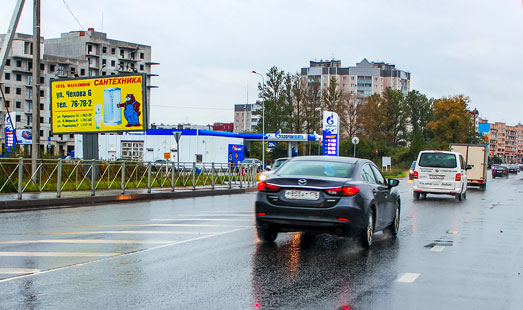 Билборд на Ленинградском шоссе; АЗС «Арис», слева; cторона Б