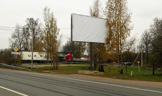 щит на Петрозаводском шоссе, д. 15, напротив, ул. Труда, cторона А