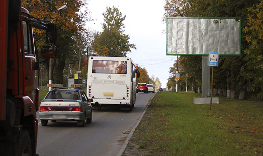 Щит на Ленинградском шоссе, д. 2, выезд из г. Луга, сторона А