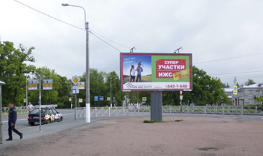 Реклама на билбордах в Петергофе