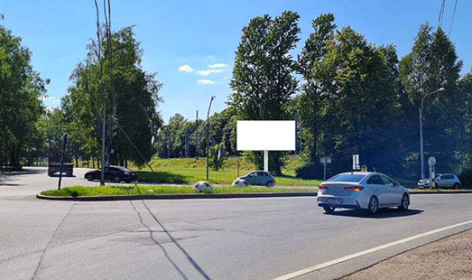 Реклама на цифровом билборде на Фильтровском шоссе, Парковая улица; сторона А