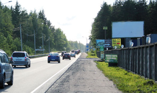 Щит на Выборгском шоссе, 32 км 567 м, cторона А - из СПб