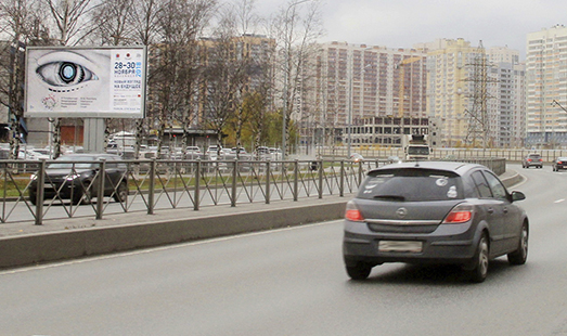 Билборд на Приморском шоссе/ автосалоны АвтоПродикс Nissan и Infiniti; cторона Б