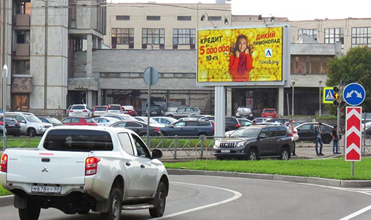 Билборд на Белоостровской ул. 1, напротив / Академика Климова пл.; cторона Б