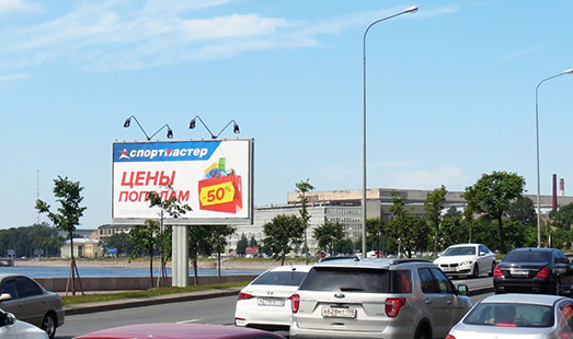 Билборд на Свердловской наб. 58, напротив; cторона Б