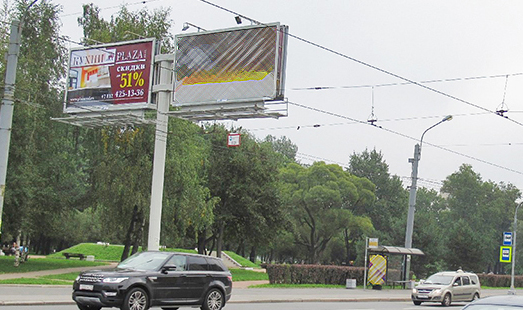 Билборд на Новочеркасской пр., д. 31, напротив / Республиканская ул.; cторона Б