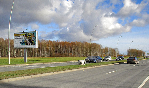 Билборд на Пулковском ш., дорога в Пулково-1, от ш. 900 м; cторона Б