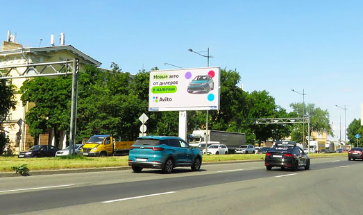 Реклама на цифровом билборде на Витебском пр. 9 / Благодатная ул.; cторона А1 (в центр)