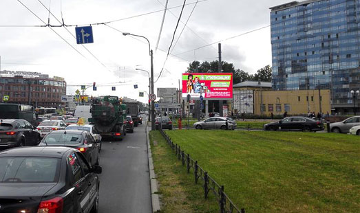 Реклама на цифровом билборде на Заневском проспекте; площадь Карла Фаберже, д. 8, проспект Энергетиков; cторона А