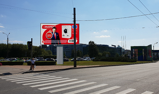 реклама на цифровом билборде на пр. Культуры, д. 3а, пр. Луначарского, установка № 2