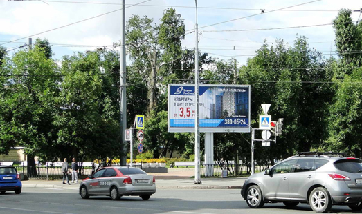 реклама на цифровом билборде на Старо-Петергофском пр. / Обводного канала наб. 144