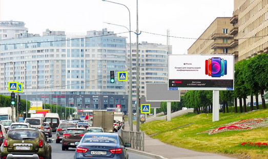 реклама на цифровом билборде на Свердловской наб. / Большеохтинский пр. 4