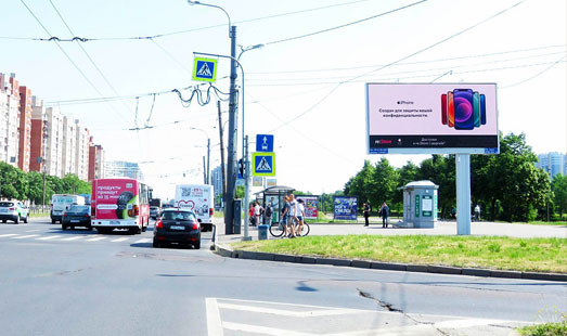 реклама на цифровом билборде на пр. Славы, 45 / Бухарестская ул.