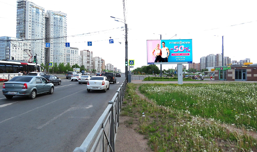 реклама на цифровом билборде на Бухарестской улице; улица Димитрова, д. 26; cторона А (из центра)