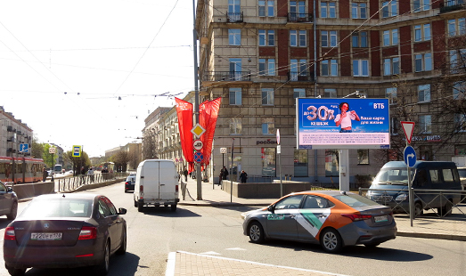 реклама на цифровом билборде на Заневской площади; Новочеркасский проспект, д. 43; cторона А (от площади)