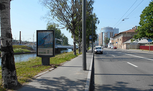 Сити-формат на Ждановской ул. 39, напротив; cторона Б