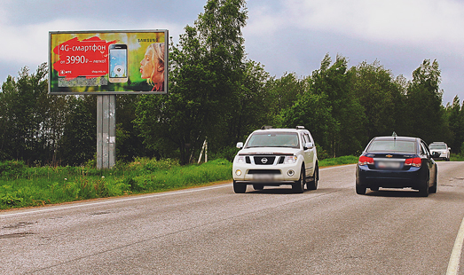 Реклама на билбордах на Приозерском шоссе